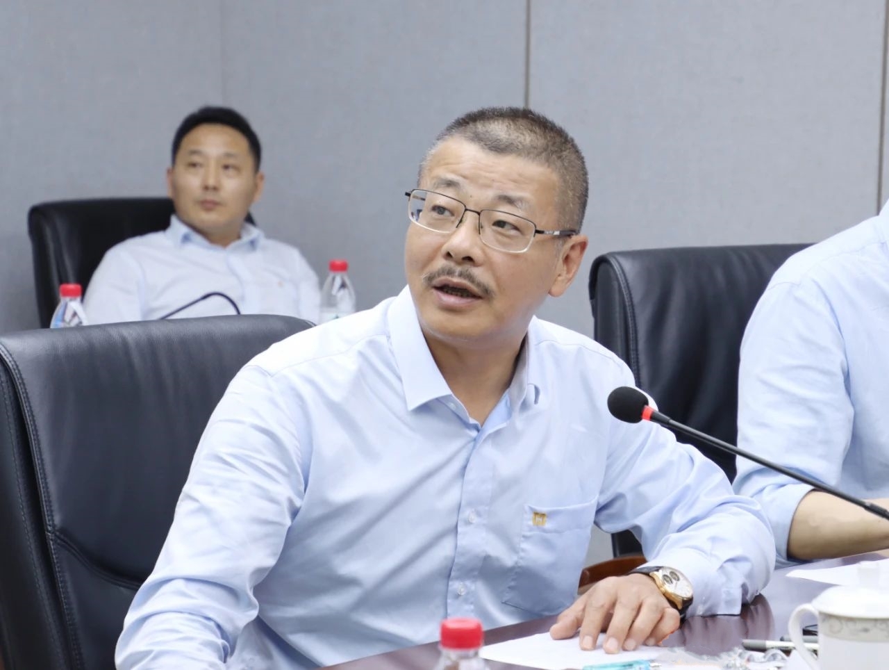 2121非凡进建贯彻海南省委八届四次全会心灵 推动高质量发展2_副本_副本.jpg