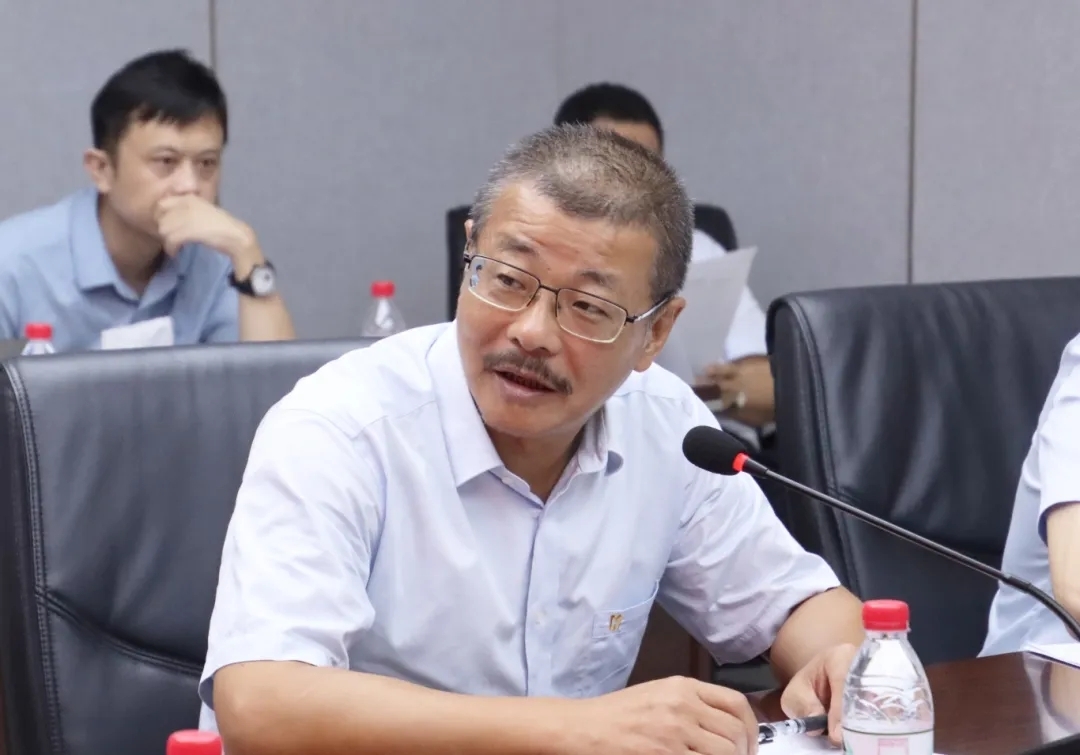 2121非凡召开“安全出产月”带头大会4.webp_副本.jpg