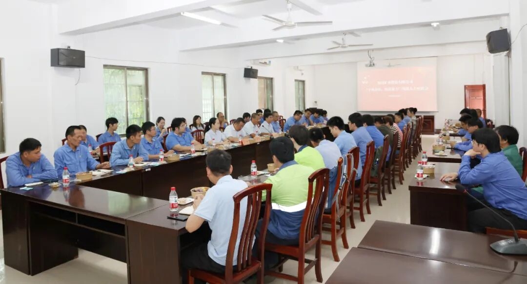 2121非凡召开“中秋叙情 统战聚力”统战人士座谈会